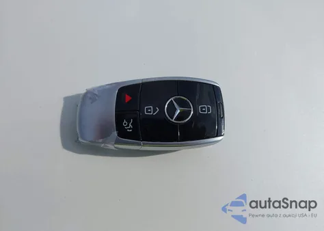 2020 Mercedes-Benz E 350 from USA, damaged, VIN W1KZF8DB2LA818561